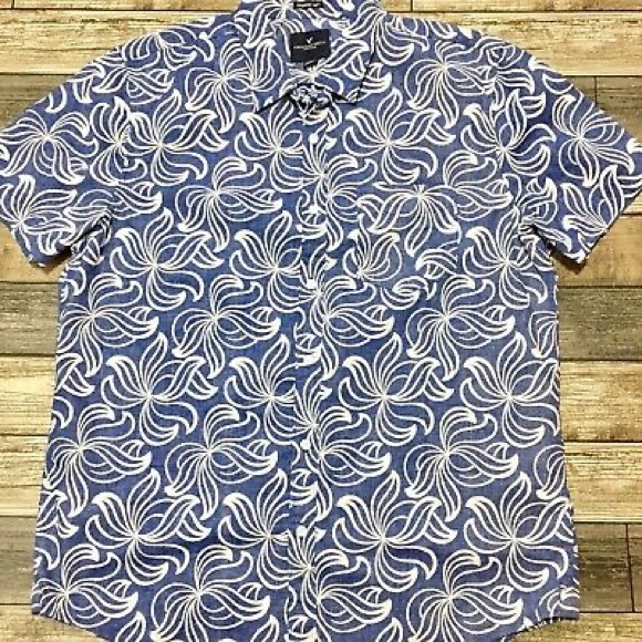 ISO: THIS SHIRT - Picture 3 of 3